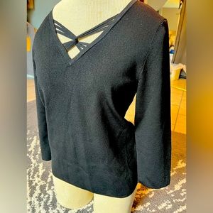 cable & gauge black 3/4 sleeve Knitted ribeted top cross neck details women’s